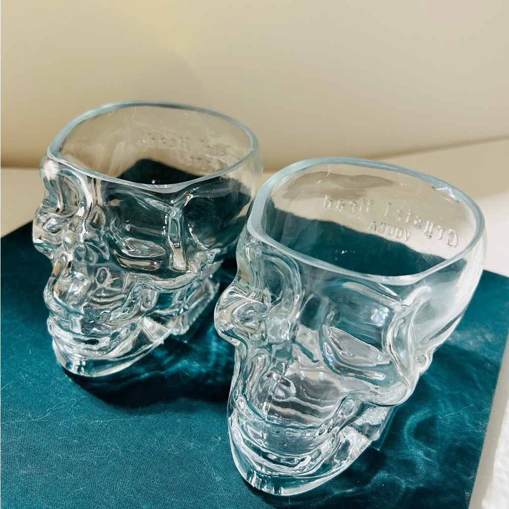 Crystal Head Vodka Skull glass, Liquor Collectable